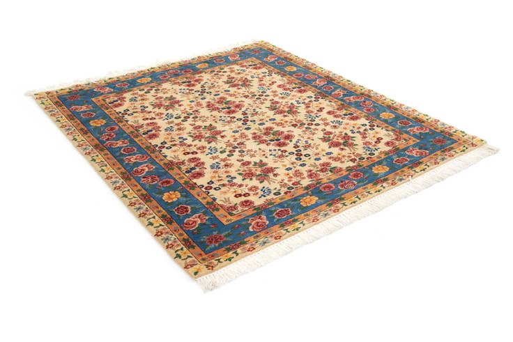 Detail image of 5' 6 x 6' 1 Hand Knotted Kashkuli Persian Rug