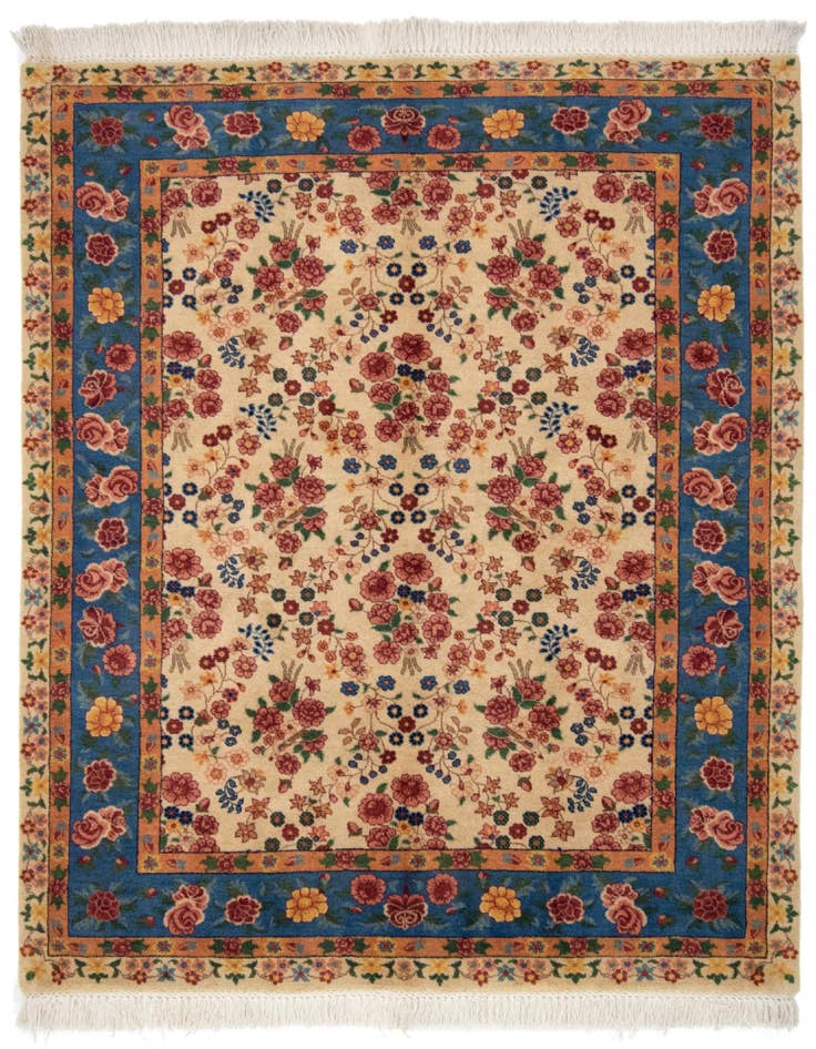 Detail image of 5' 6 x 6' 1 Hand Knotted Kashkuli Persian Rug