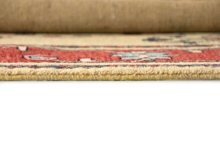 5' 7 x 6' 11 Hand Knotted Kashkuli Persian Rug