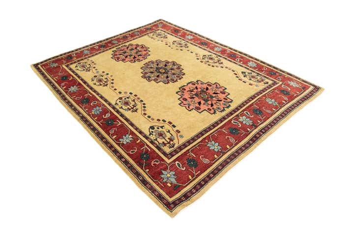 5' 7 x 6' 11 Hand Knotted Kashkuli Persian Rug