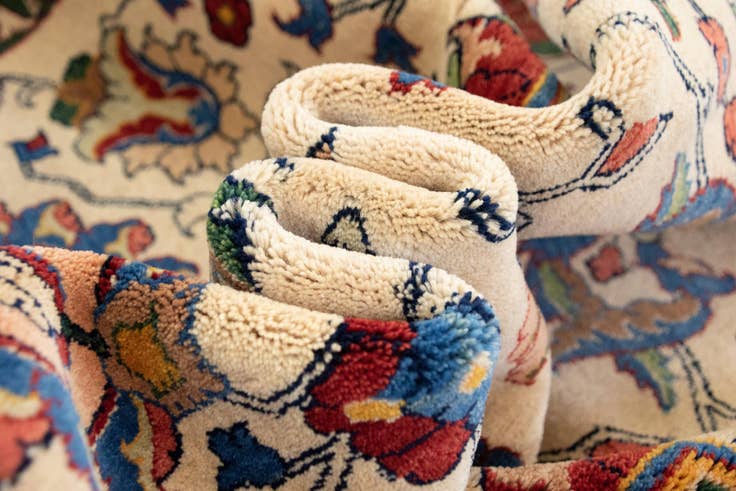Detail image of 5' 7 x 7' 10 Hand Knotted Kashkuli Persian Rug