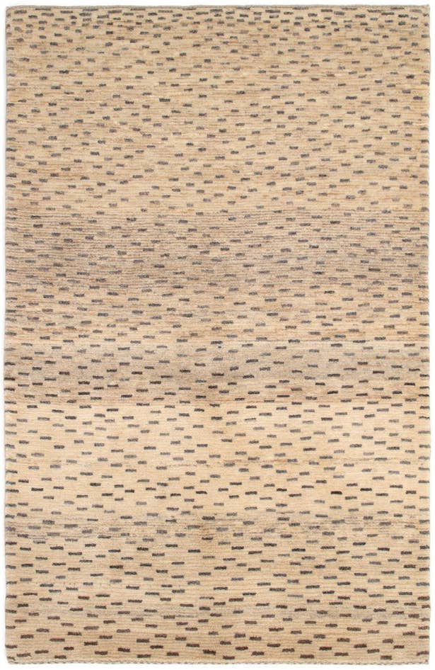 Detail image of 4' 2 x 6' 6 Hand Knotted Kashkuli Persian Rug