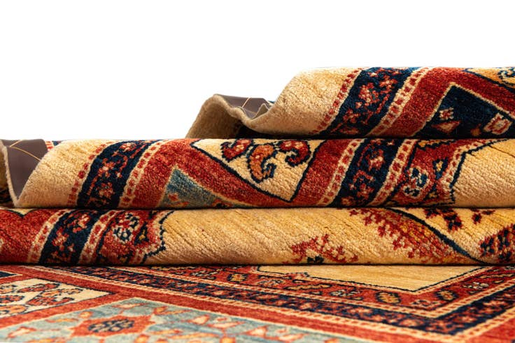 Detail image of 3' 6 x 5' 9 Kashkuli Rug