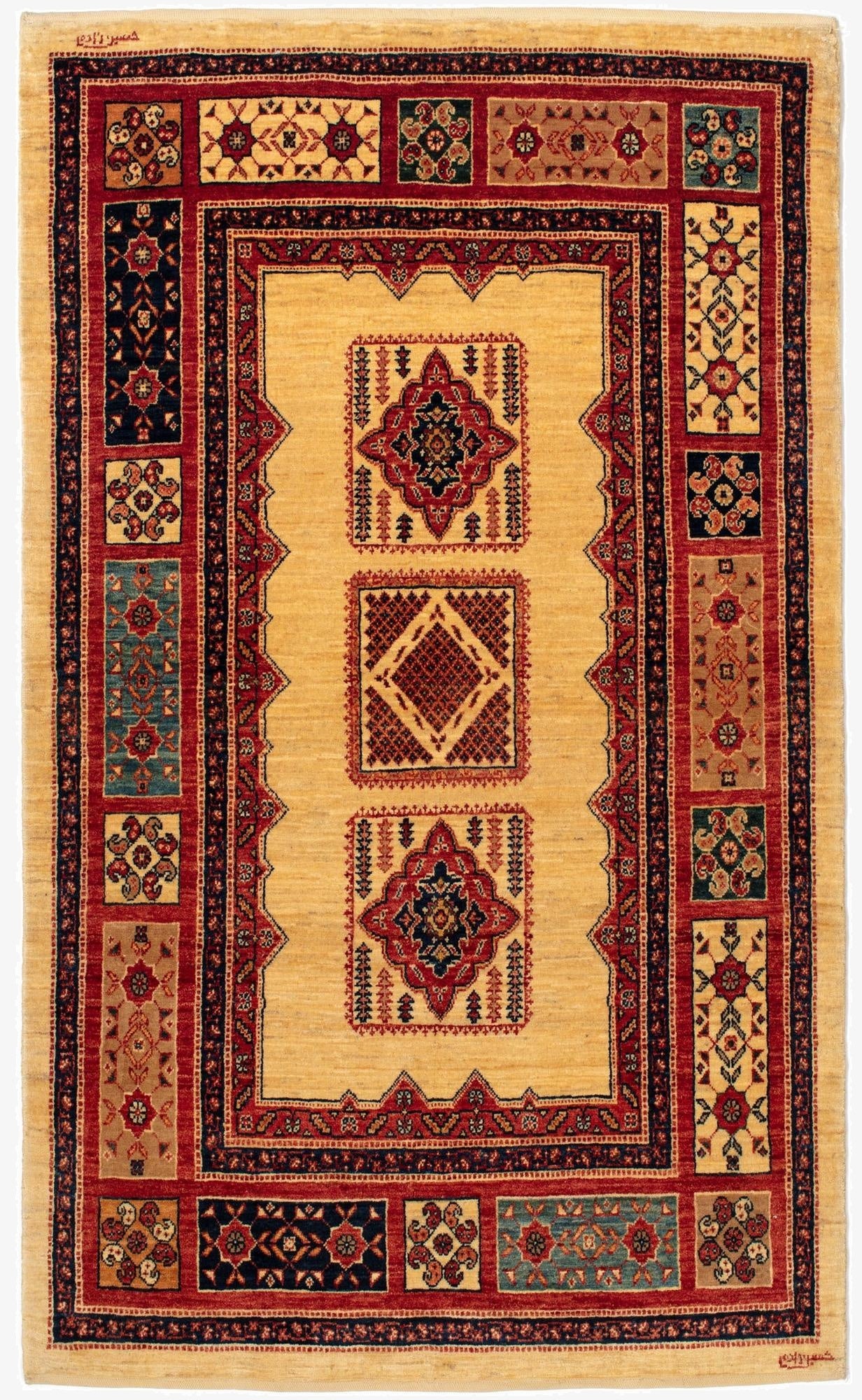 3' 6 x 5' 9 Kashkuli Rug