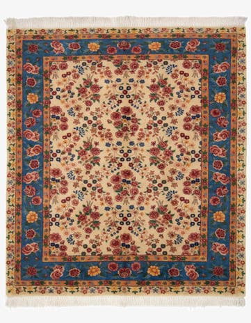 5' 6 x 6' 1 Hand Knotted Kashkuli Persian Rug