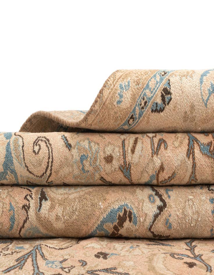 Detail image of 7' 2 x 9' 7 Kashmar Wool Rug