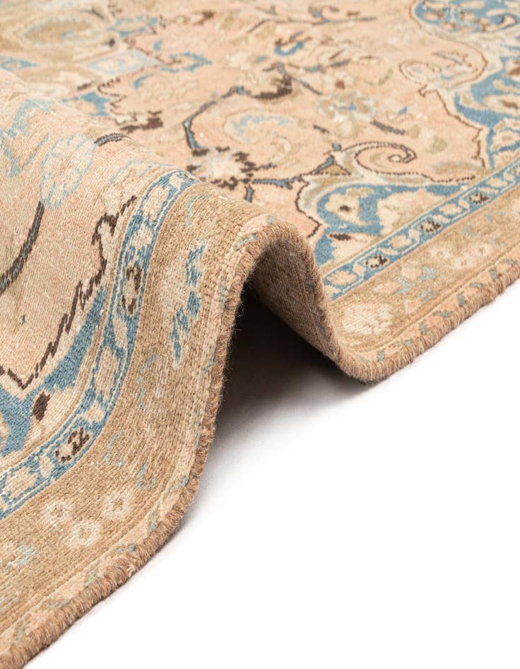 Detail image of 7' 2 x 9' 7 Kashmar Wool Rug