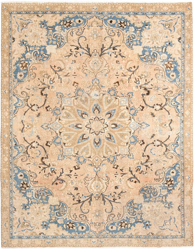 Detail image of 7' 2 x 9' 7 Kashmar Wool Rug