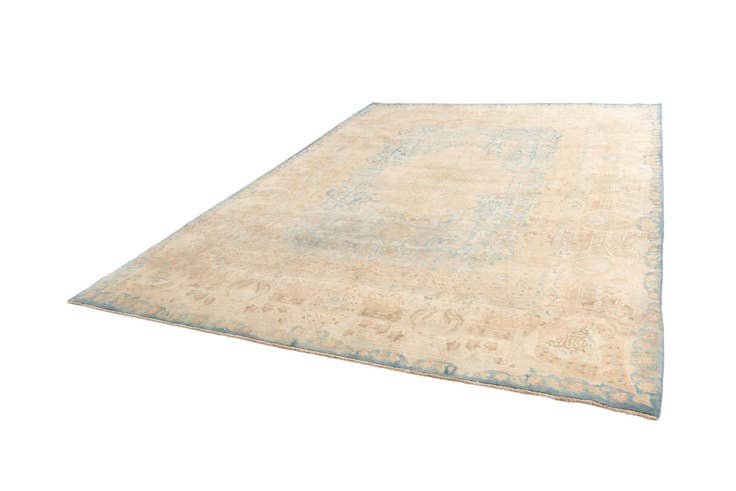 Detail image of 9' 7 x 13' Kashmar Rug