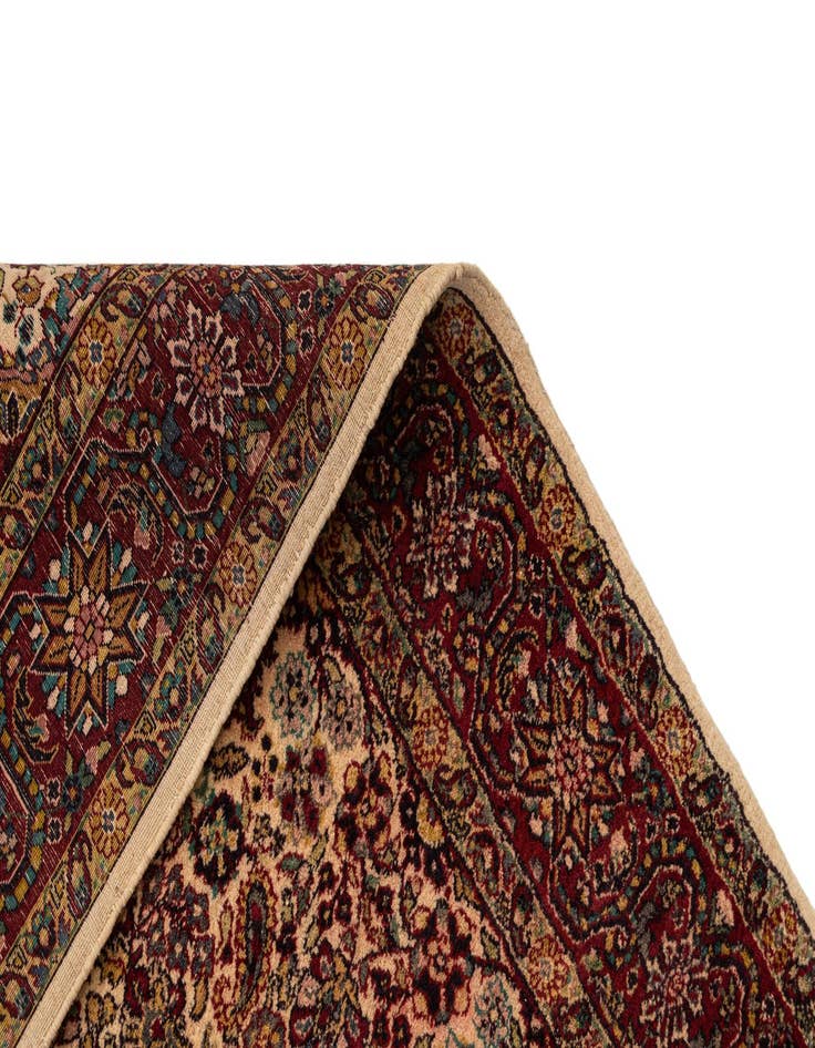 Detail image of 4' 1 x 5' 11 Kashmir Rug