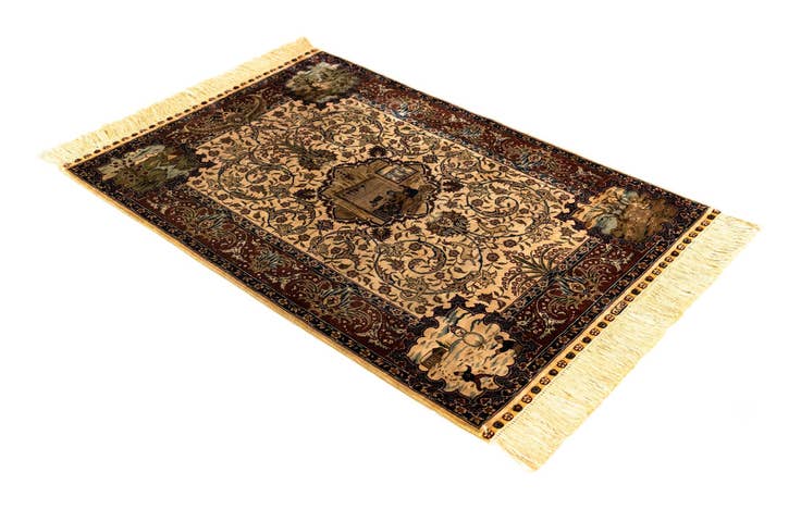 Detail image of 2' 1 x 3' Kayseri Silk Rug