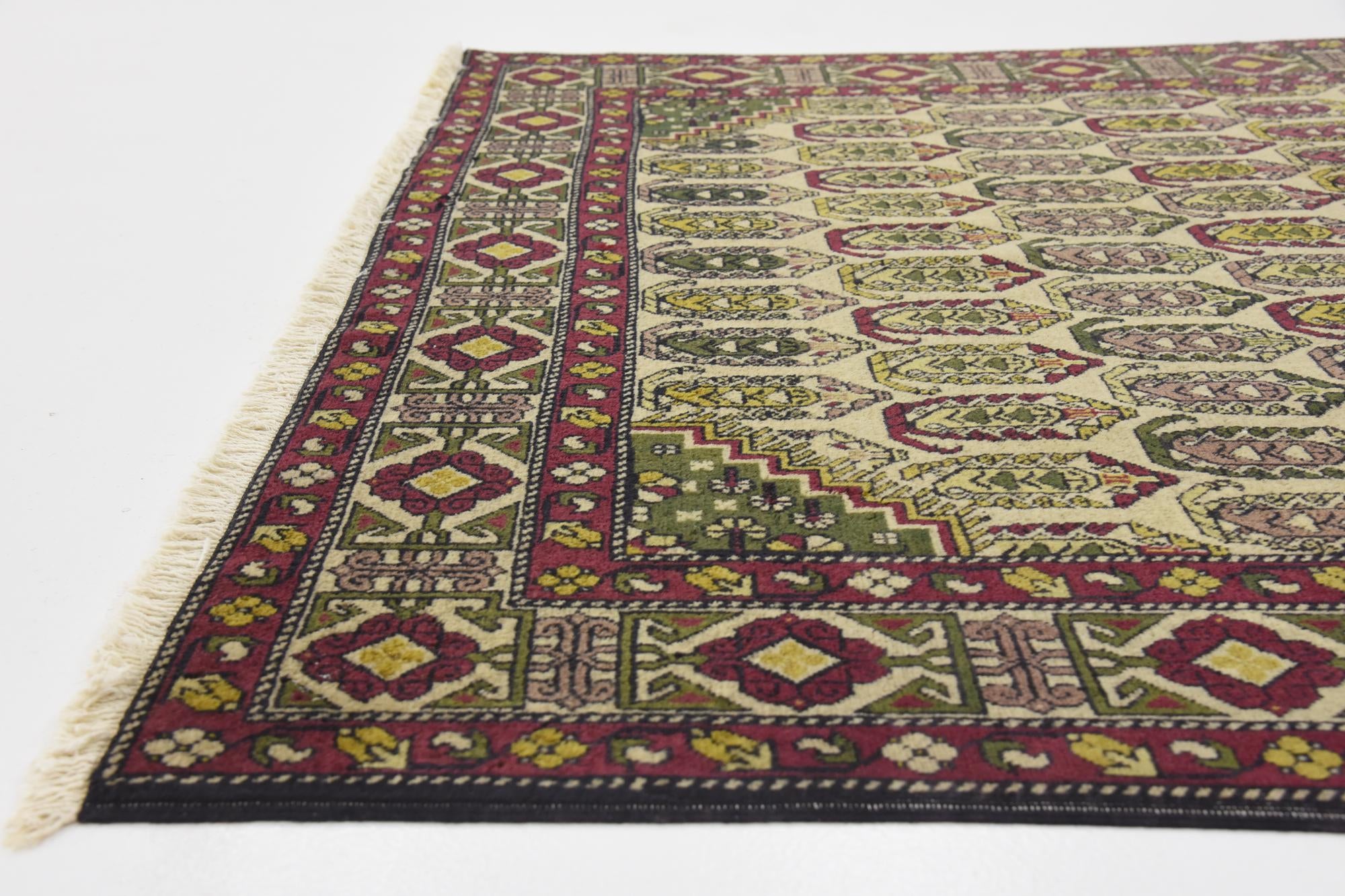 4' 5 x 6' 9 Hand Knotted Kazak Oriental Wool Rug