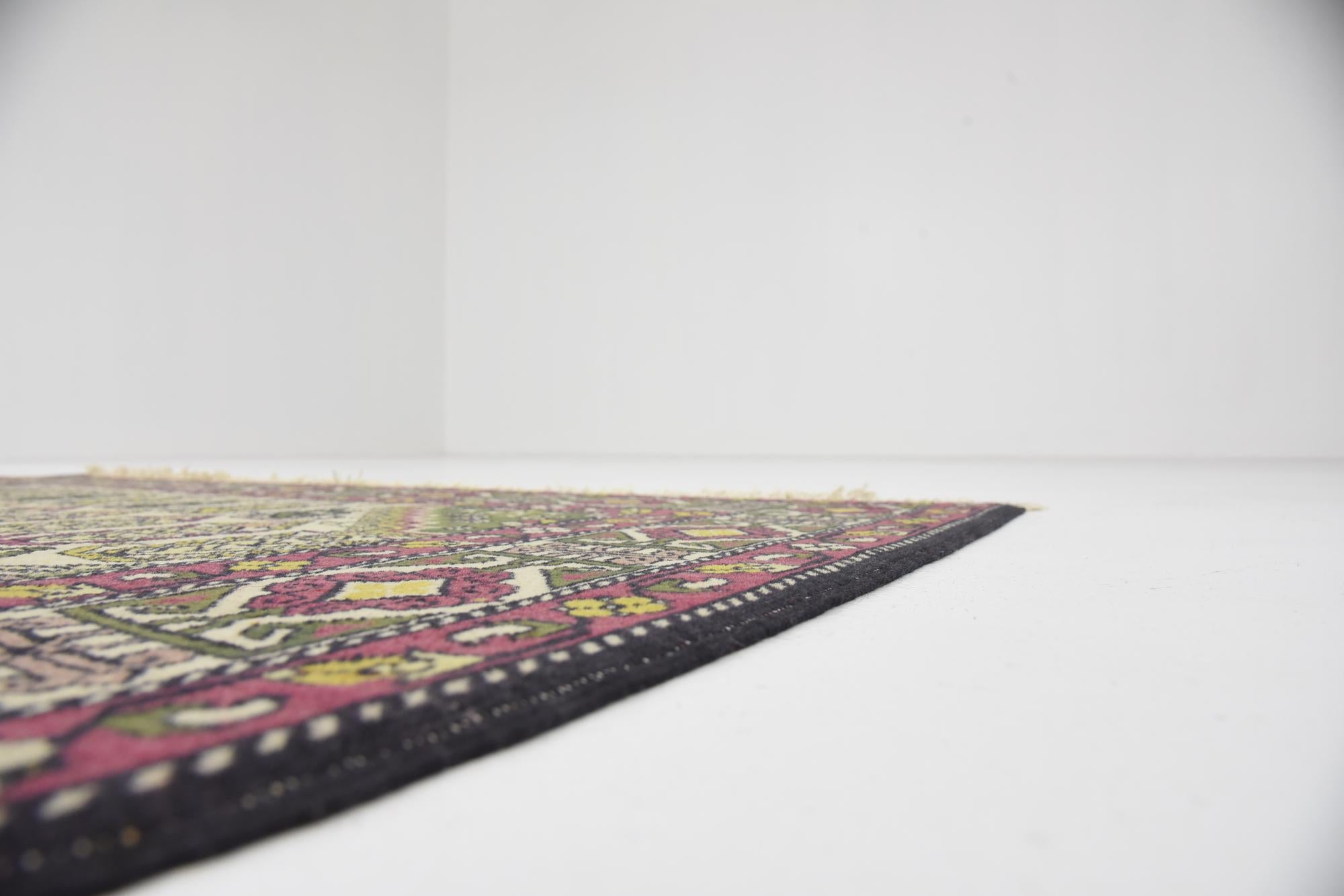 4' 5 x 6' 9 Hand Knotted Kazak Oriental Wool Rug