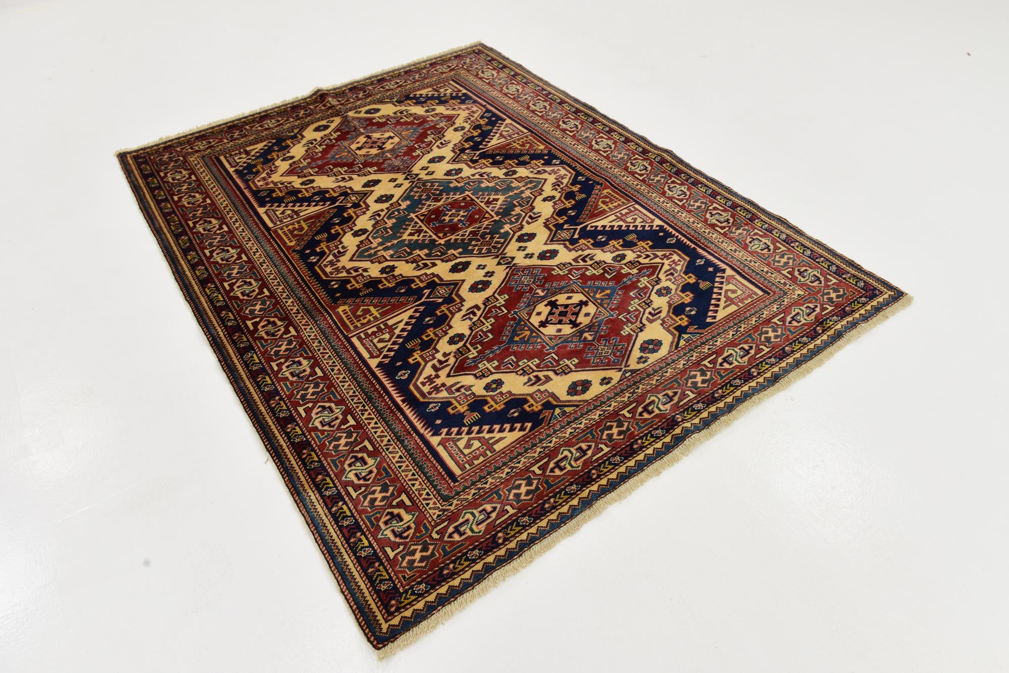 5' x 6' 6 Hand Knotted Kazak Rug