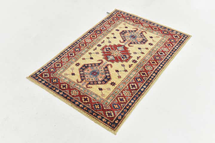 2' 9 x 4' Hand Knotted Kazak Oriental Rug