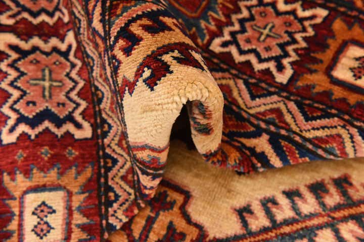 5' 7 x 8' 3 Hand Knotted Kazak Oriental Rug