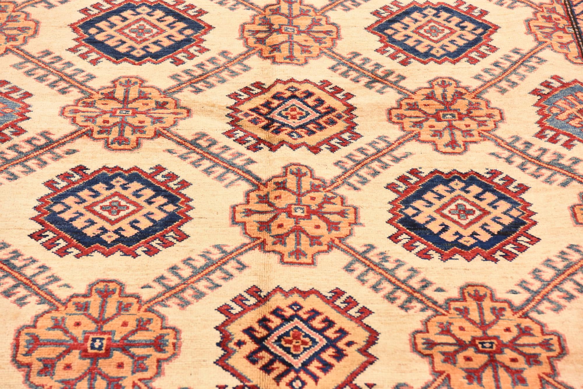 5' 7 x 8' 3 Hand Knotted Kazak Oriental Rug