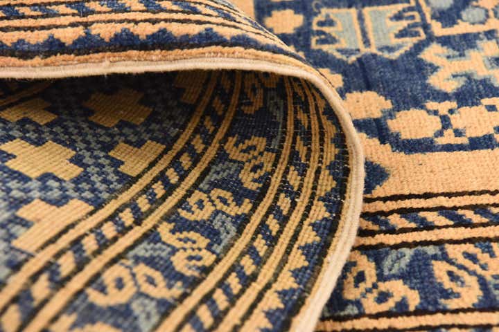 6' 6 x 10' Hand Knotted Kazak Rug