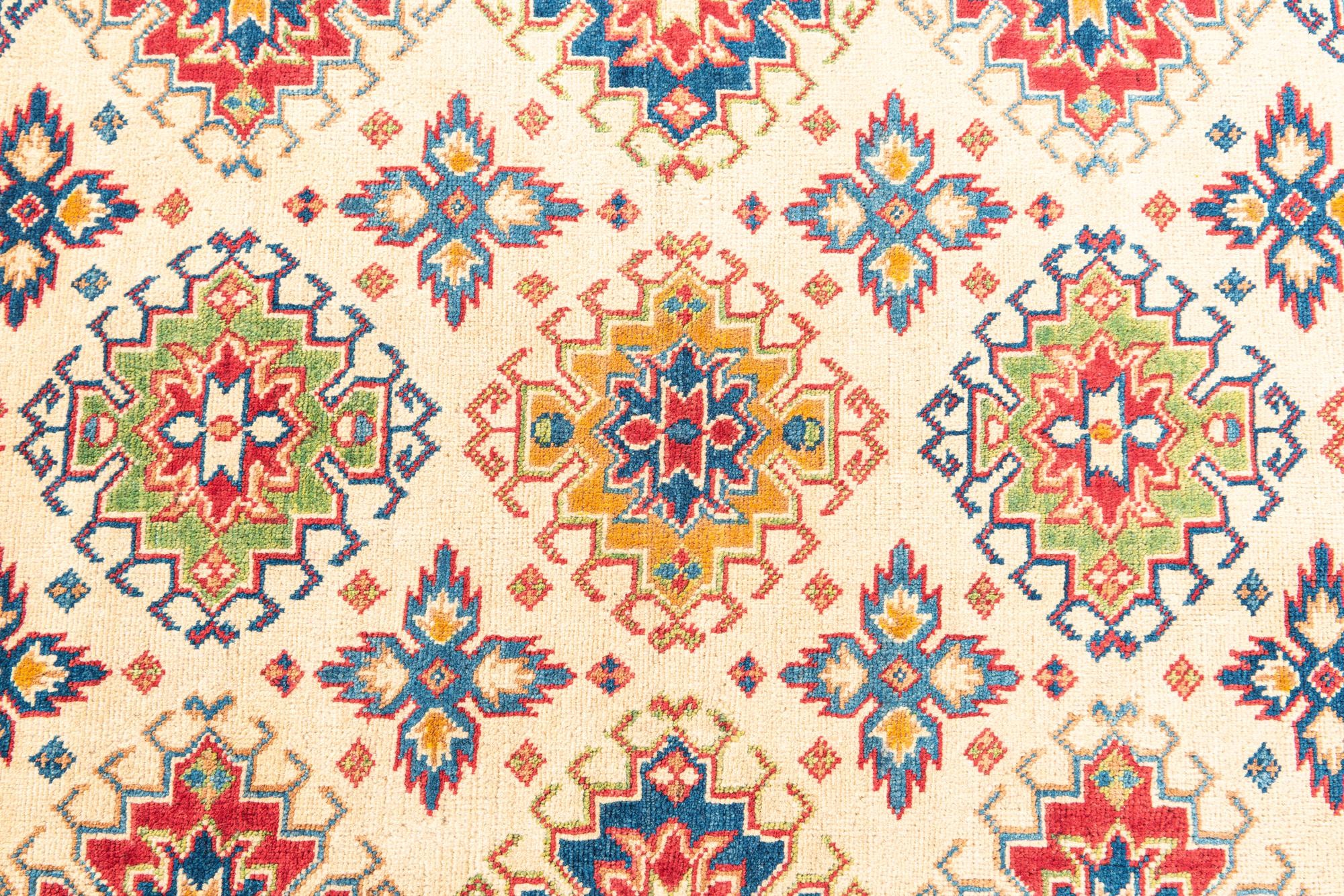 5' x 6' 7 Hand Knotted Kazak Rug