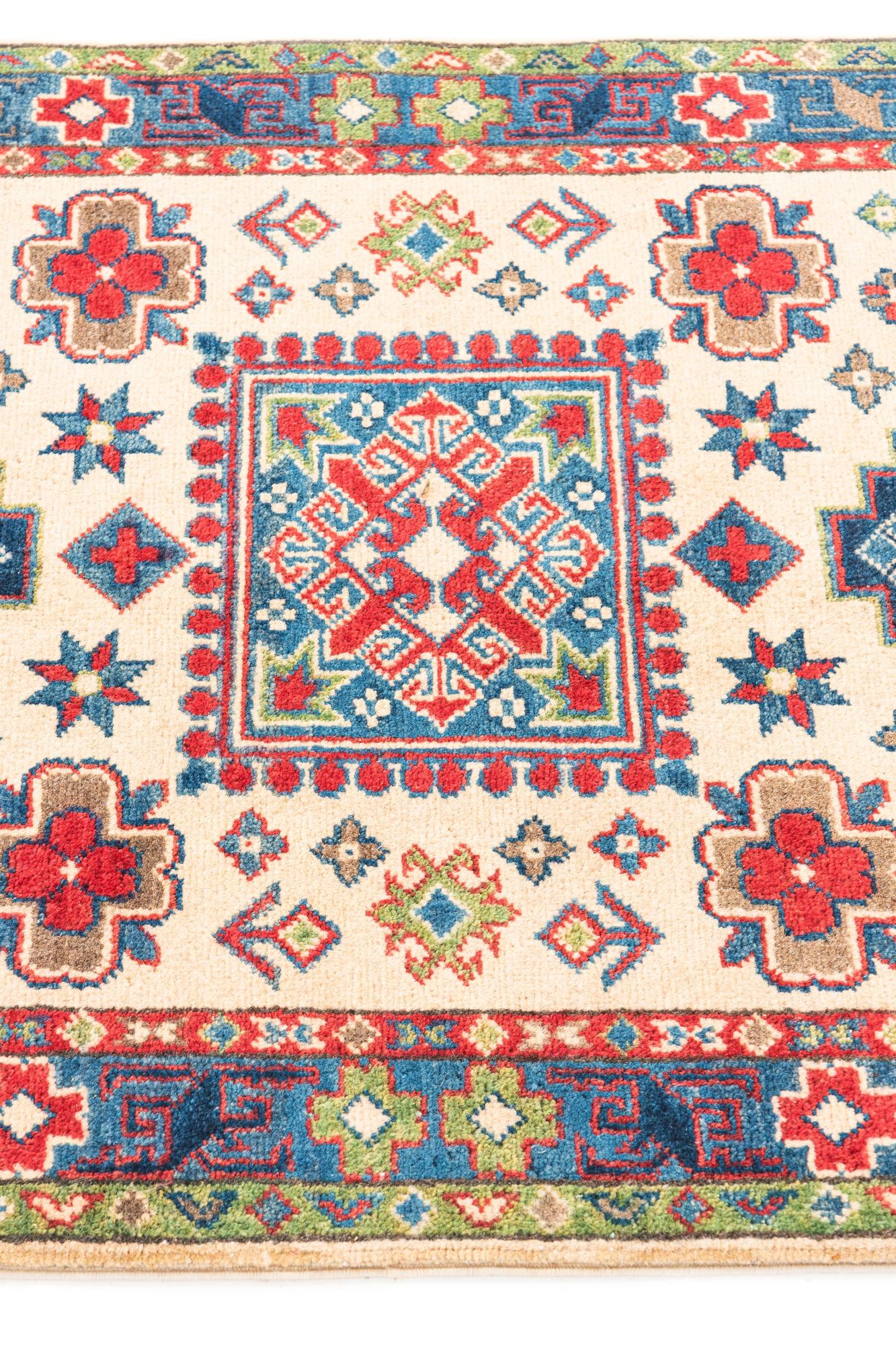 2' 8 x 4' 2 Hand Knotted Kazak Rug