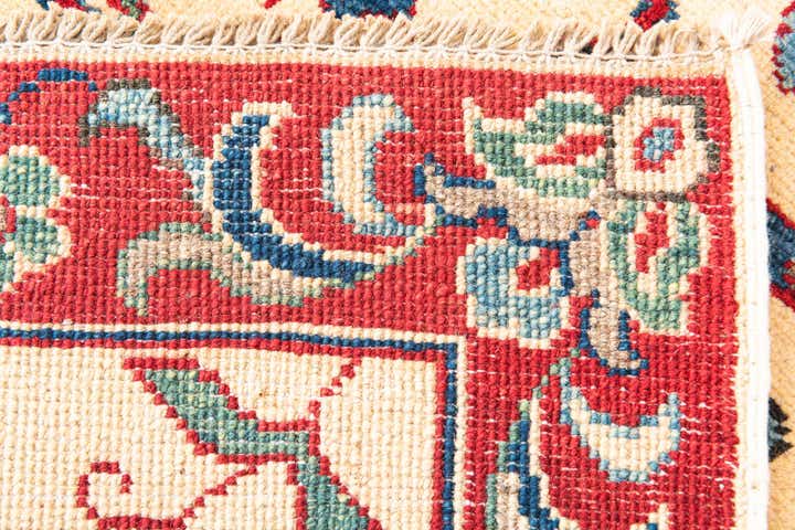 2' 9 x 4' Hand Knotted Kazak Rug