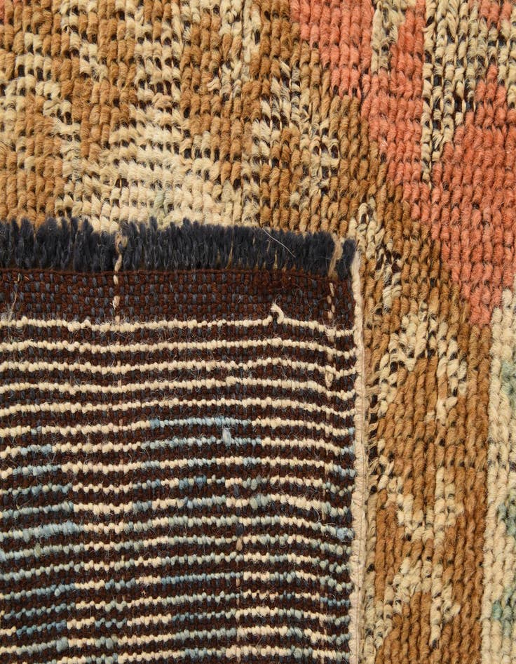 Detail image of 6' 4 x 10'  Hand Knotted Kazak Wool Rug