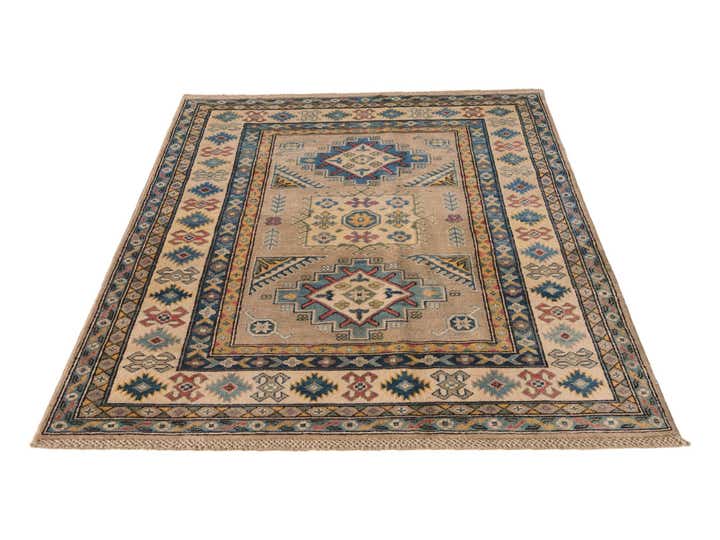 4' 1 x 6' Hand Knotted Kazak Rug