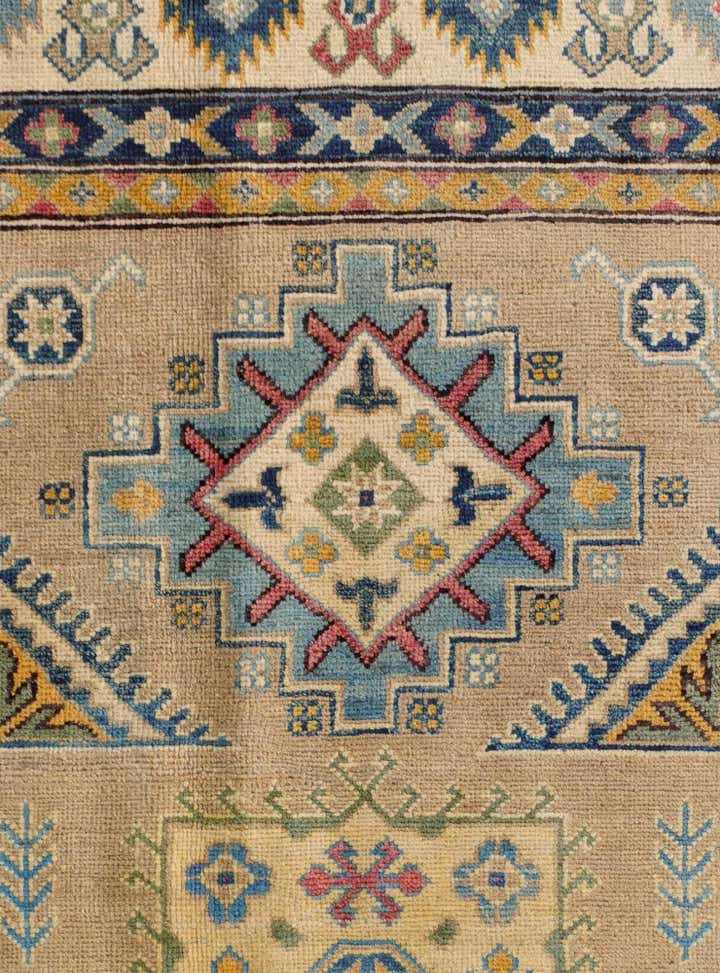 4' 1 x 6' Hand Knotted Kazak Rug