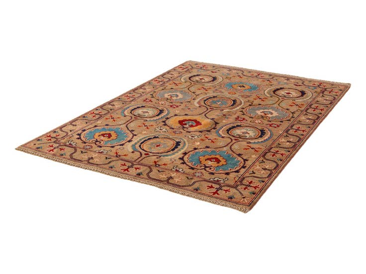 Detail image of 4' 1 x 5' 9 Hand Knotted Kazak Rug