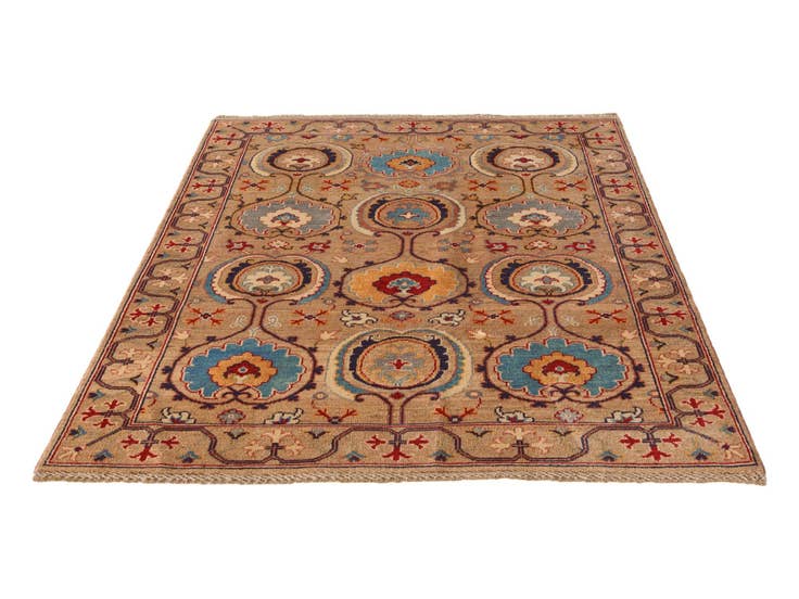 Detail image of 4' 1 x 5' 9 Hand Knotted Kazak Rug