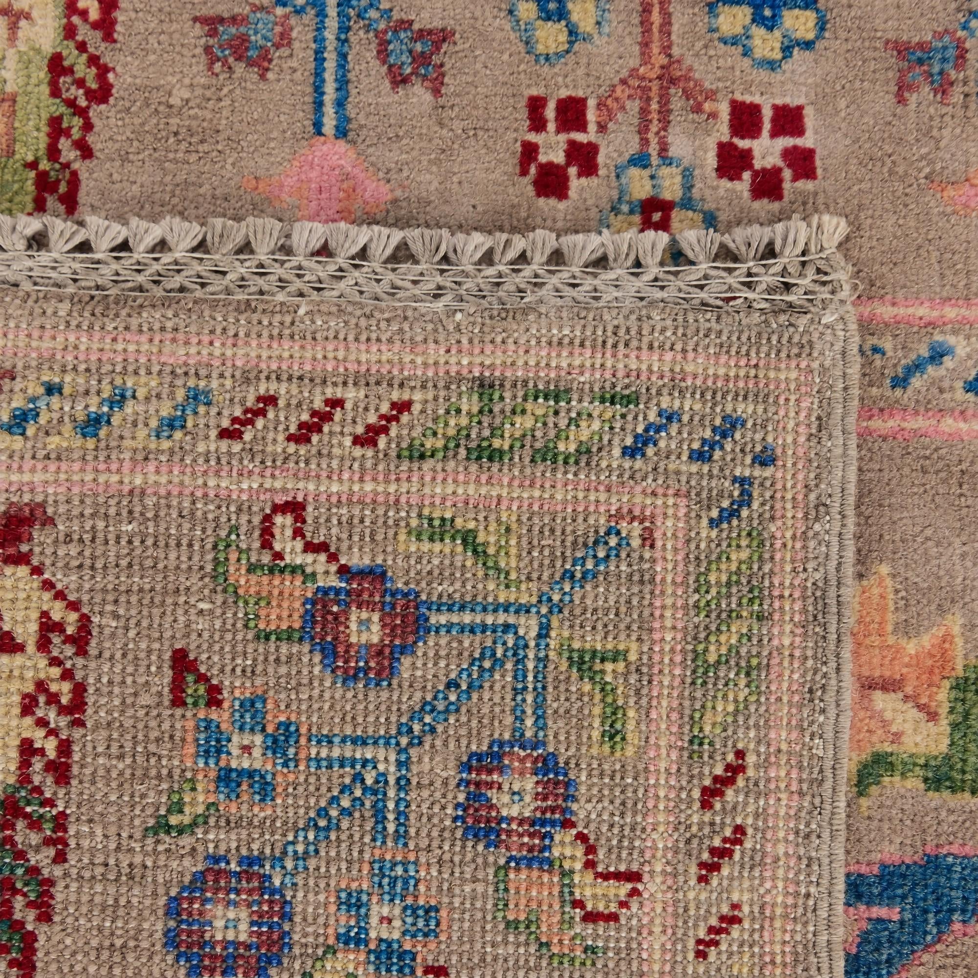 Detail image 12 of 12: 4' 1 x 6' 5 Hand Knotted Kazak Rug