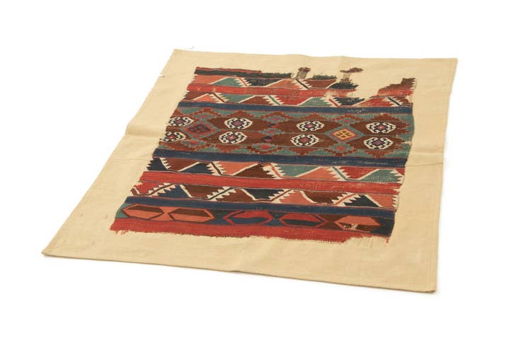 Detail image of 3' 3 x 4' 11 Kelim Rug