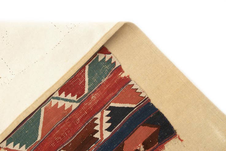 Detail image of 3' 3 x 4' 11 Kelim Rug
