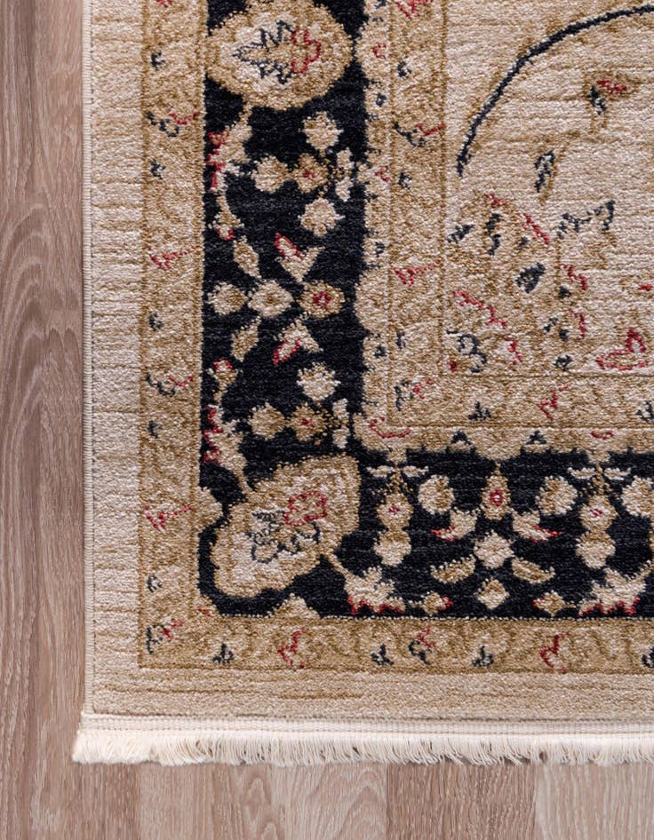 Detail image of 10' 6 x 16' 5 Kensington Rug