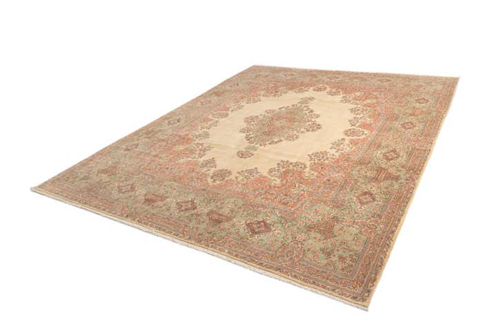9' 7 x 11' 11 Kerman Wool Rug
