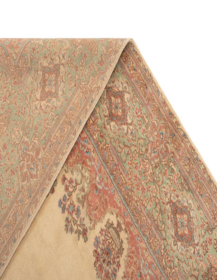 Detail image of 9' 7 x 11' 11 Kerman Wool Rug