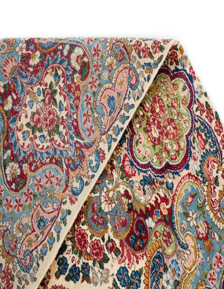 Detail image of 9' 6 x 19' 2 Kerman Wool Rug