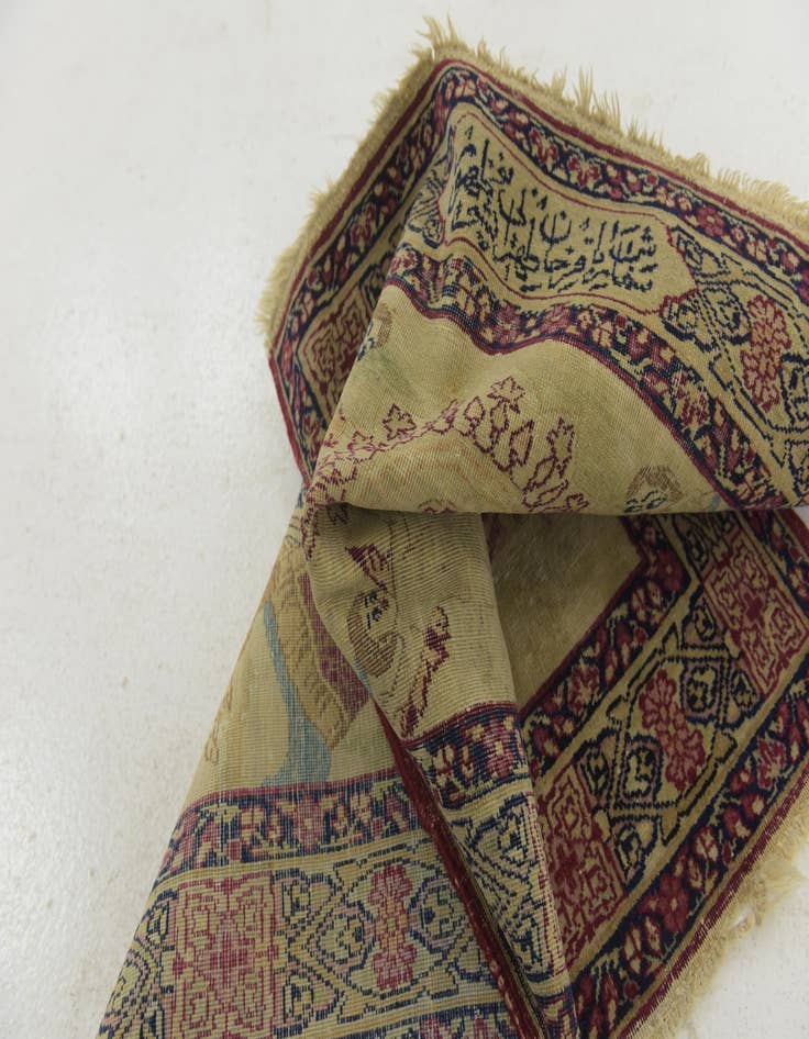 Detail image of 2' x 3' Hand Knotted Kerman Persian Rug