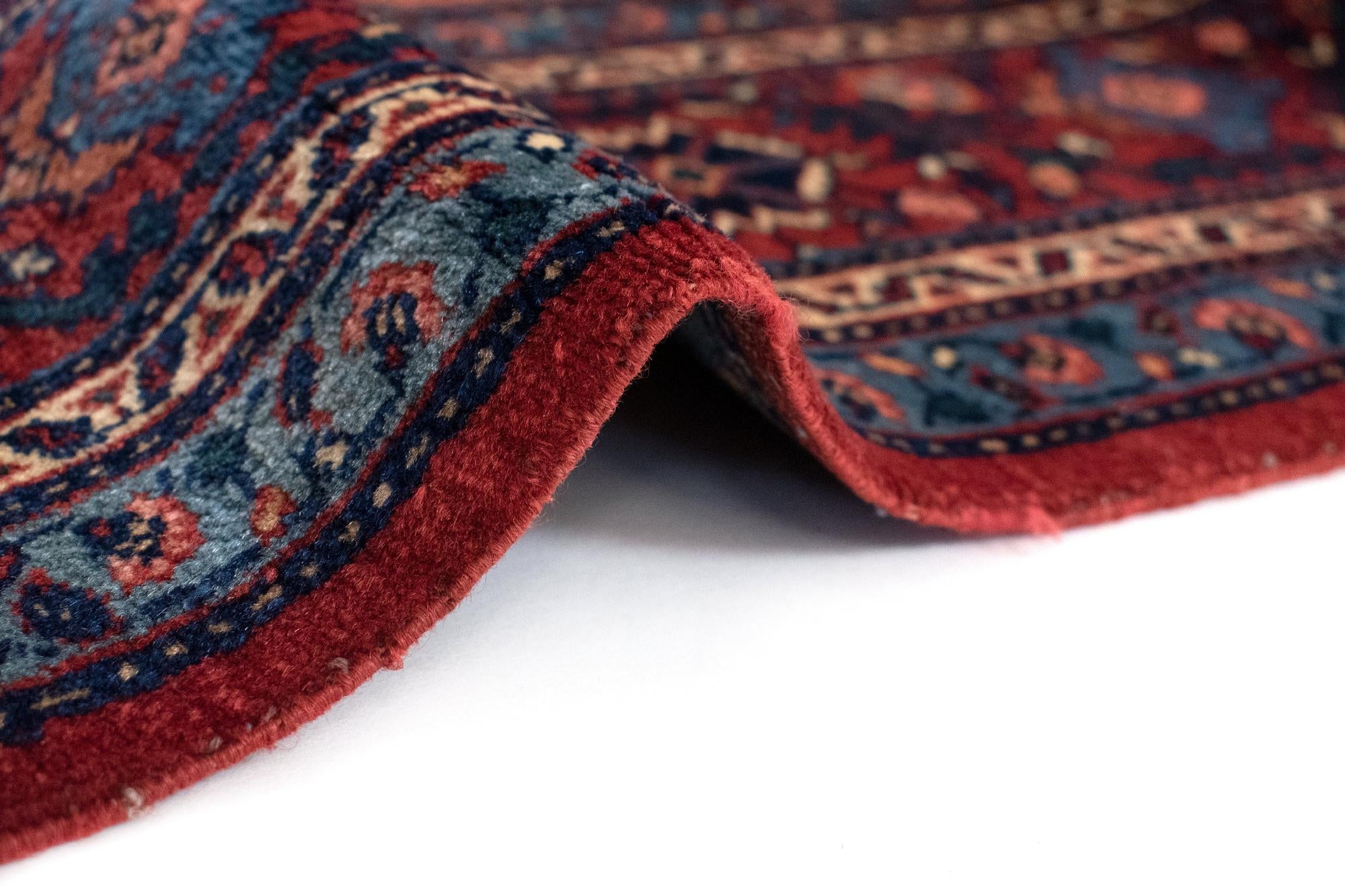 4' 3 x 6' 3 Hand Knotted Kermanshah Persian Rug