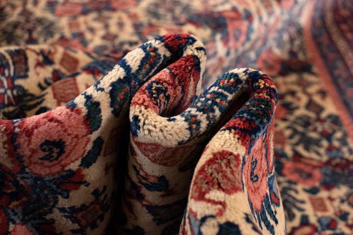 4' 3 x 6' 3 Hand Knotted Kermanshah Persian Rug