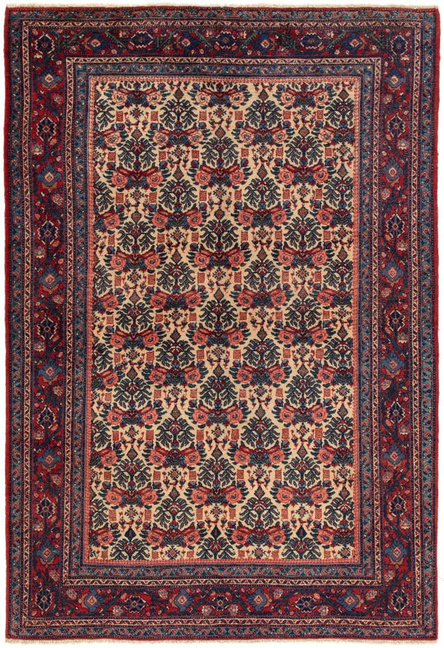 Detail image of 4' 3 x 6' 3 Hand Knotted Kermanshah Persian Rug