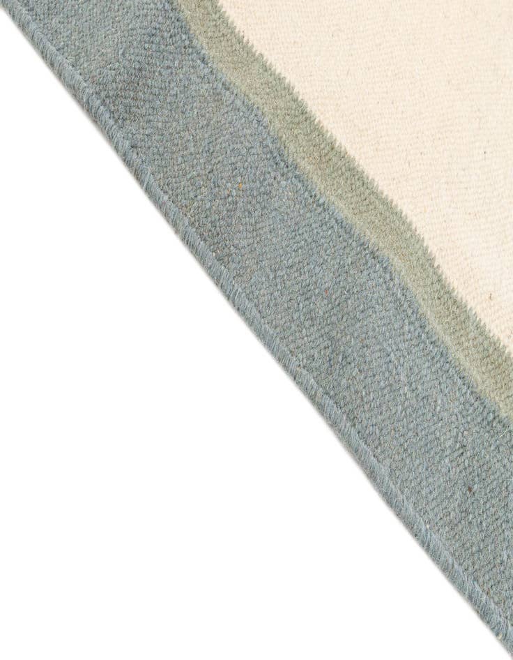 Detail image of 4' 5 x 6' 4 Hand Woven Kilim Dhurrie Wool Rug