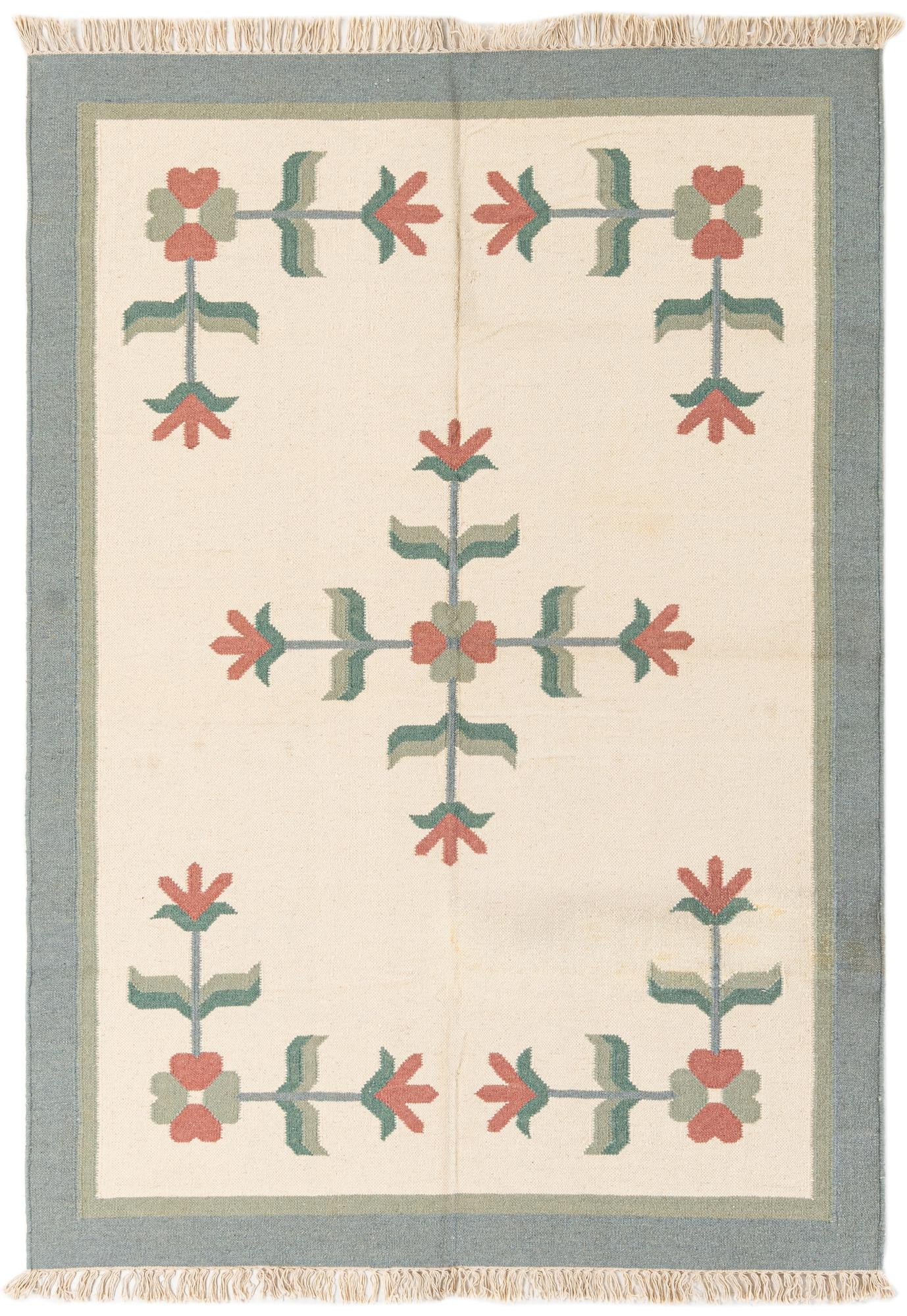 4' 5 x 6' 4 Hand Woven Kilim Dhurrie Wool Rug