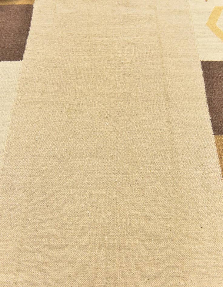 Detail image of 6' 5 x 9' 4  Hand Woven Kilim Dhurrie Wool Rug