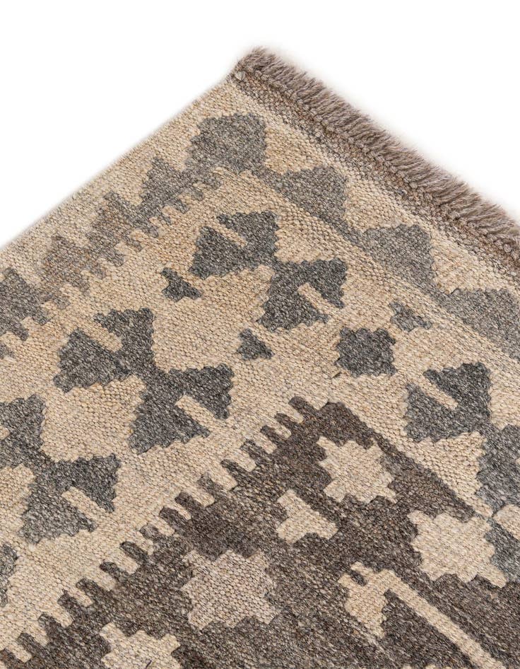 Detail image of 3' 4 x 4' 10  Hand Woven Kilim Maymana Wool Rug