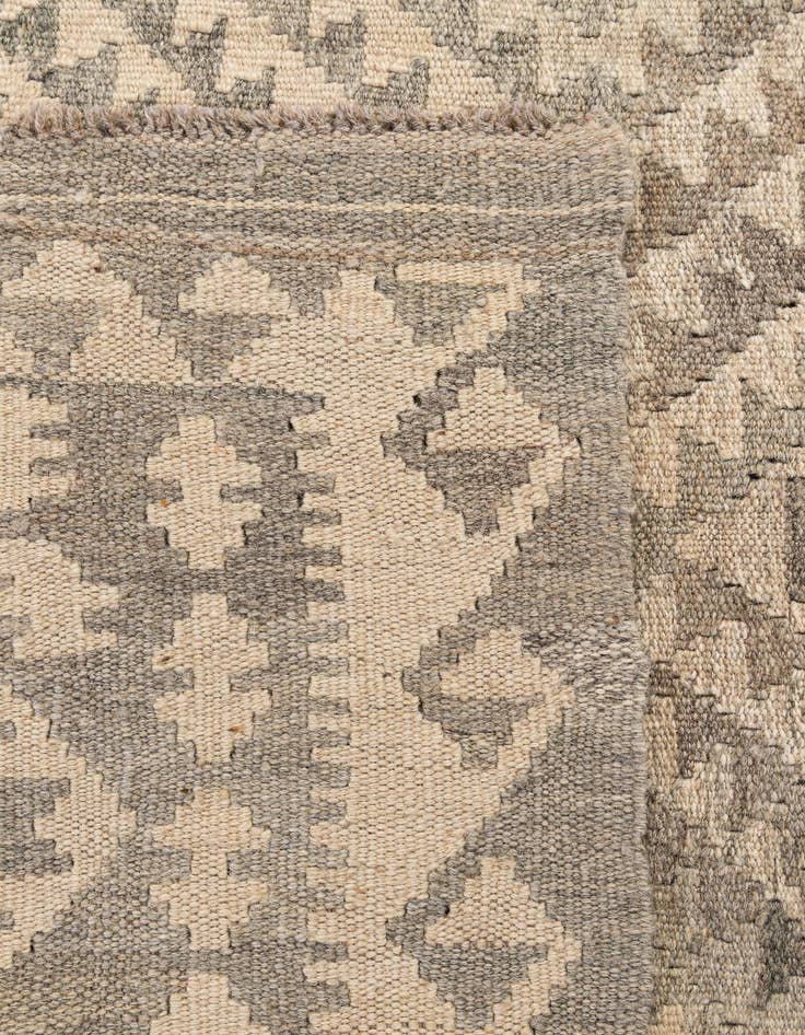 Detail image of 3' 6 x 5'  Hand Woven Kilim Maymana Wool Rug