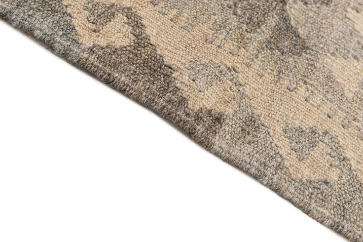 Detail image of 3' 6 x 4' 10 Hand Woven Kilim Maymana Wool Rug