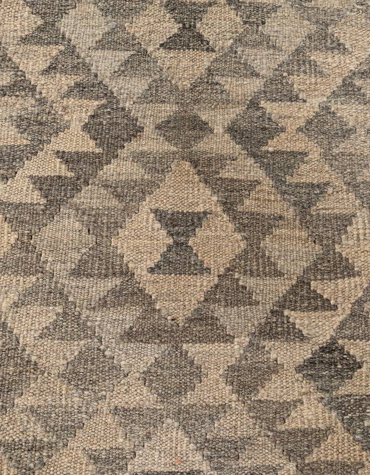 Detail image of 3' 7 x 5' 3  Hand Woven Kilim Maymana Wool Rug