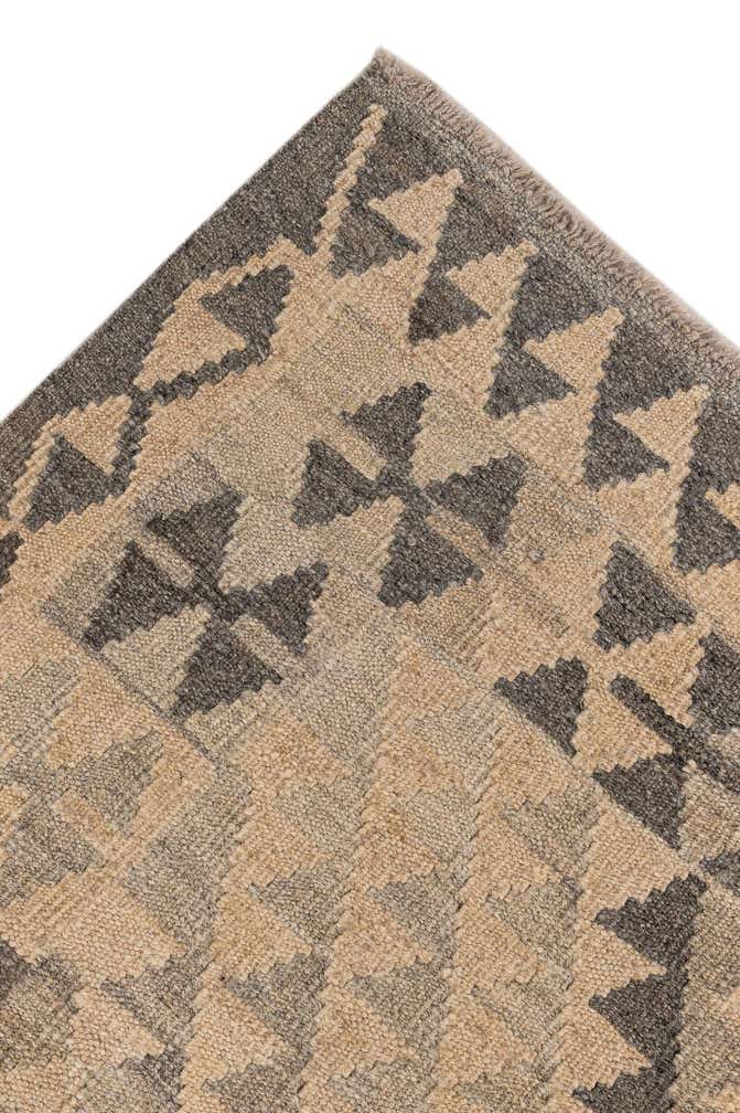 4' x 5' 9 Hand Woven Kilim Maymana Wool Rug