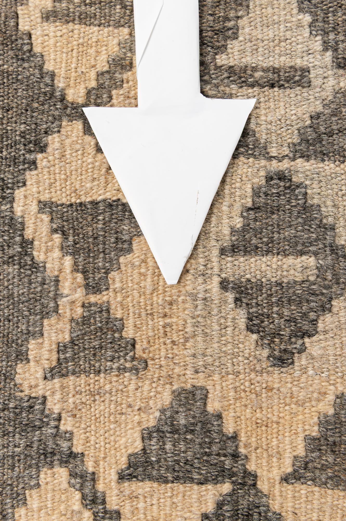 4' x 5' 9 Hand Woven Kilim Maymana Wool Rug